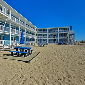 Apartment Bright Ocean Escape With Direct Access!, Ocean City